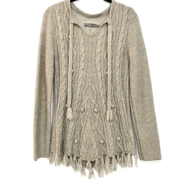 Prana Shelby Gray Cable Knit Fringe Wool Blend Sweater Tie Poncho Soft Small - Picture 3 of 10